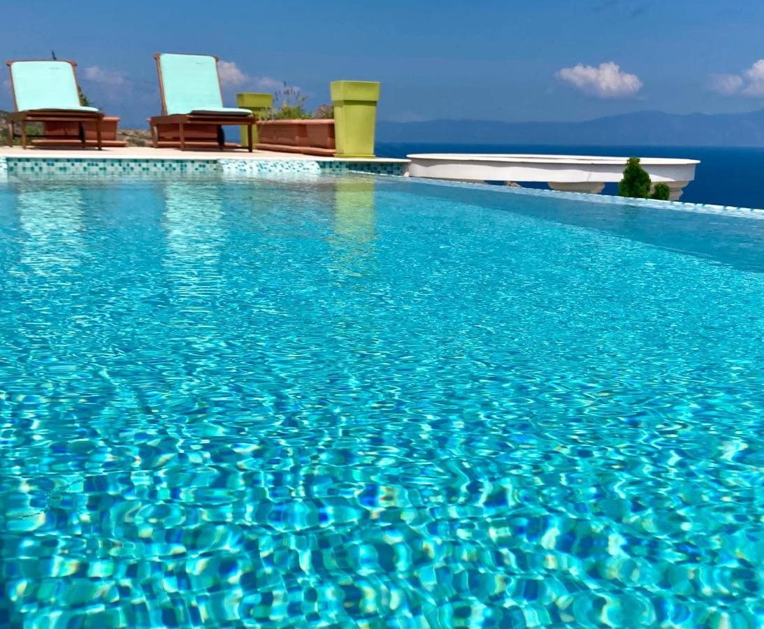 Villa Ulyana Kriaritsi - Athos Sea View & Spa Exterior photo