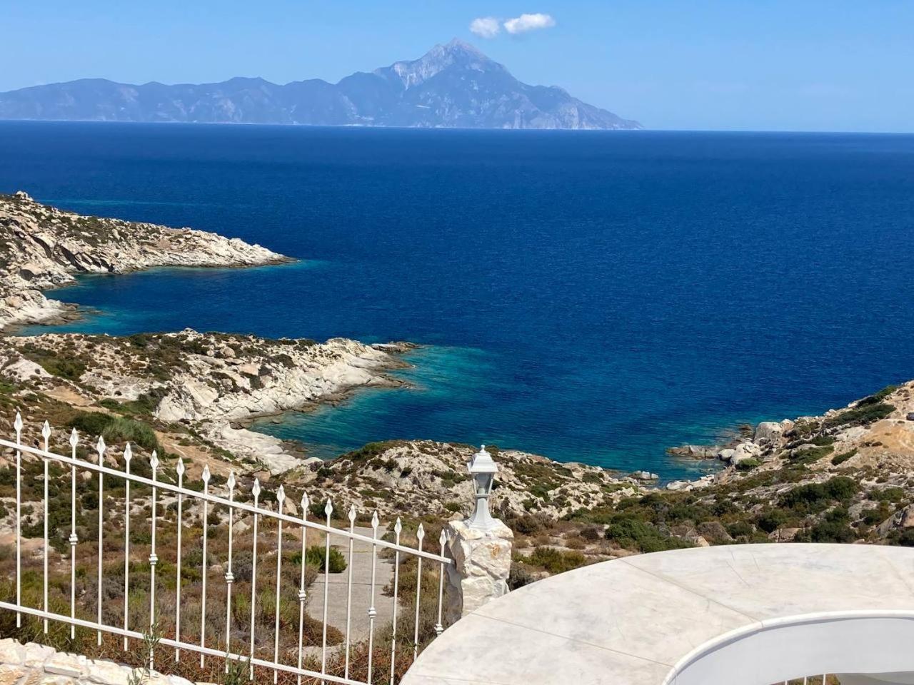Villa Ulyana Kriaritsi - Athos Sea View & Spa Exterior photo