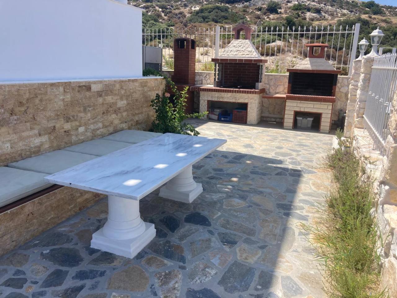 Villa Ulyana Kriaritsi - Athos Sea View & Spa Exterior photo
